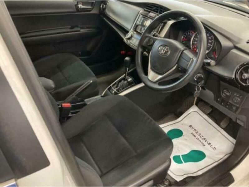 COROLLA FIELDER