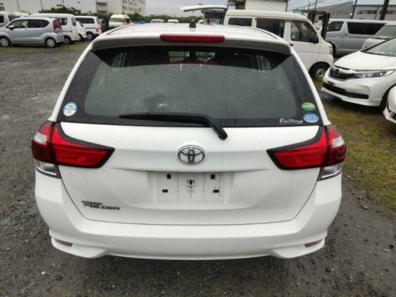 COROLLA FIELDER