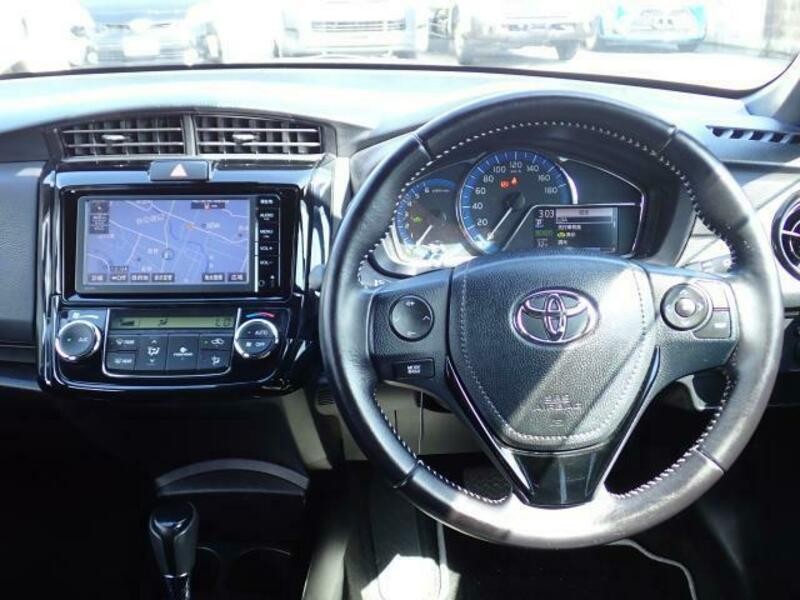 COROLLA FIELDER