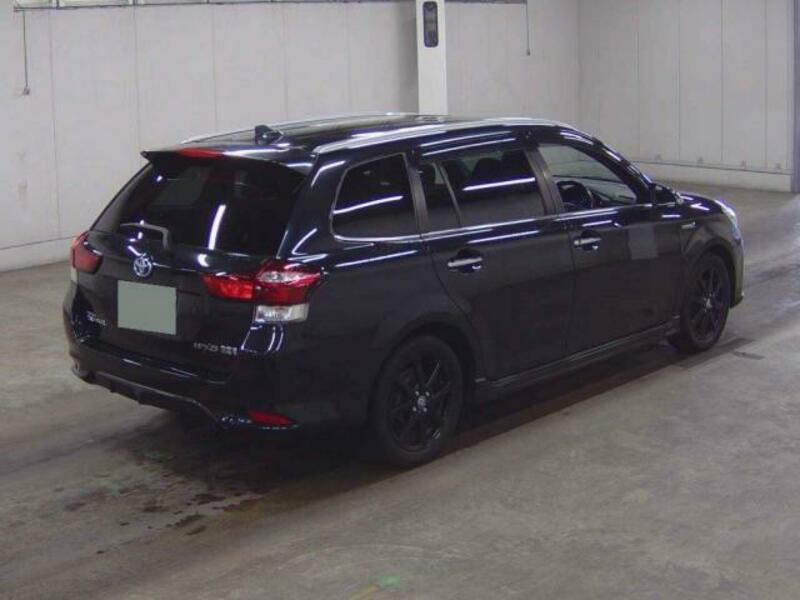 COROLLA FIELDER