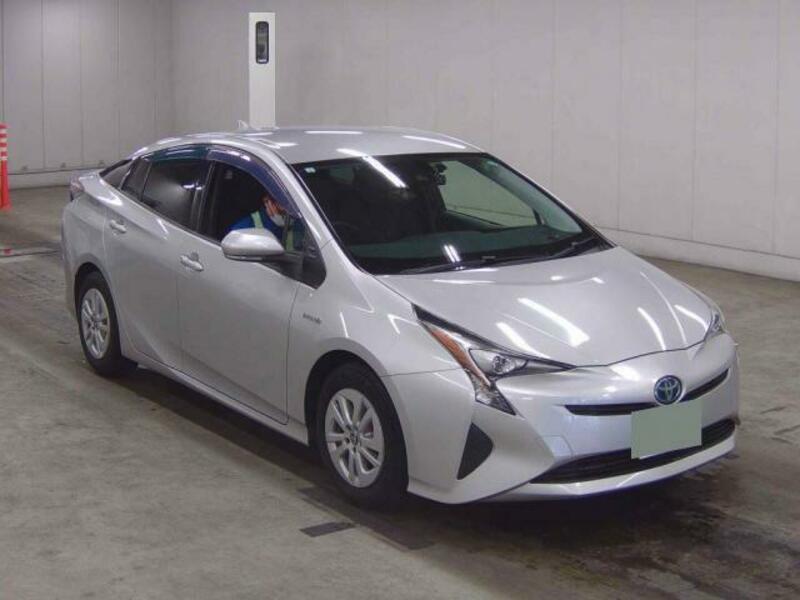 PRIUS-0