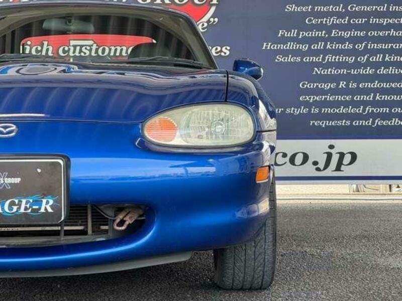 ROADSTER