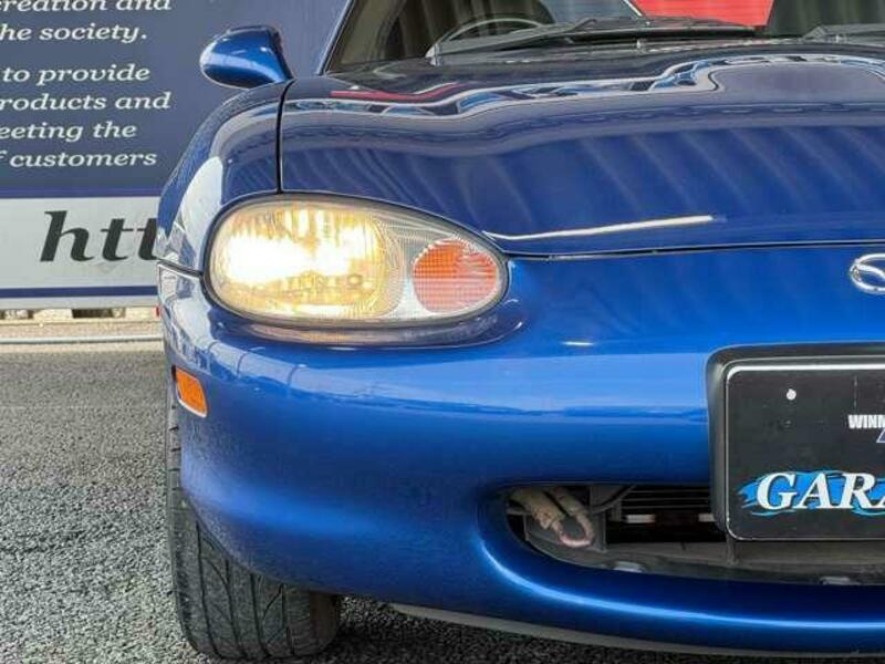 ROADSTER