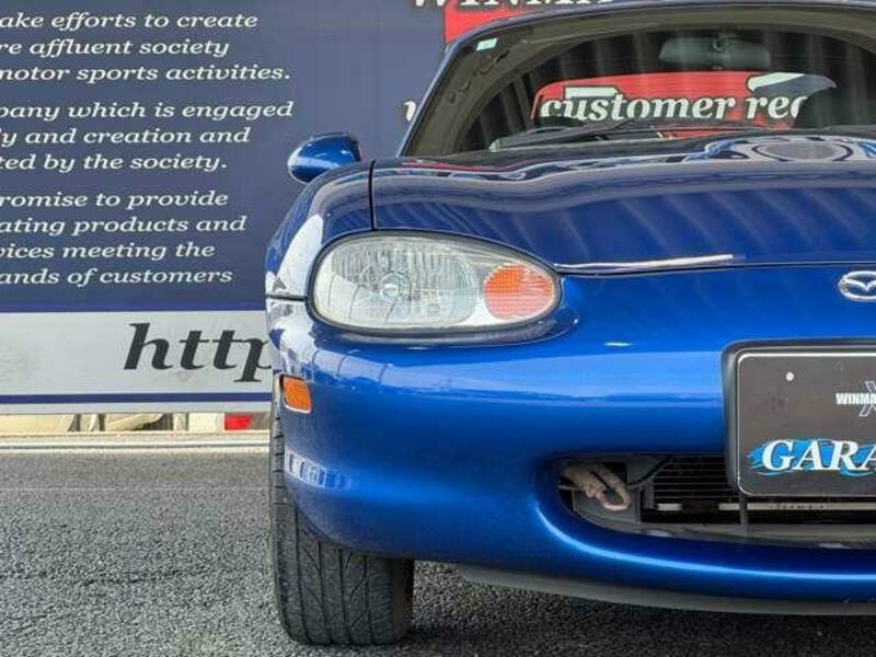 ROADSTER