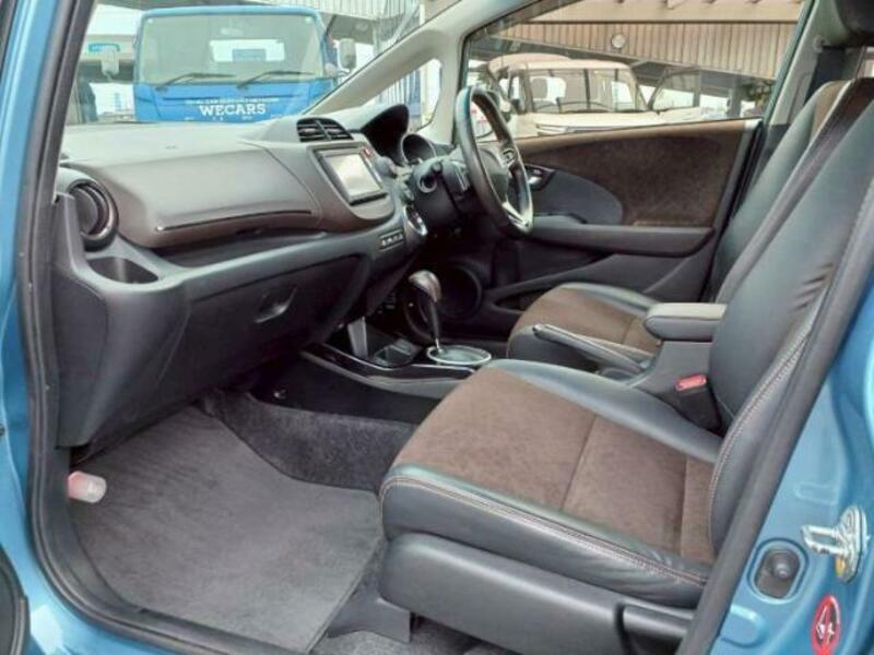 FIT SHUTTLE