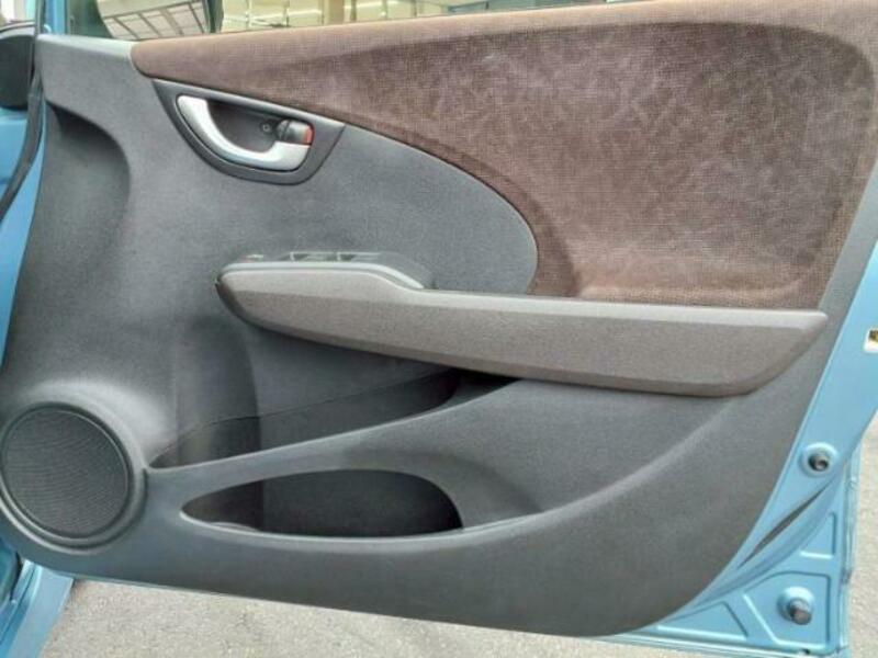 FIT SHUTTLE