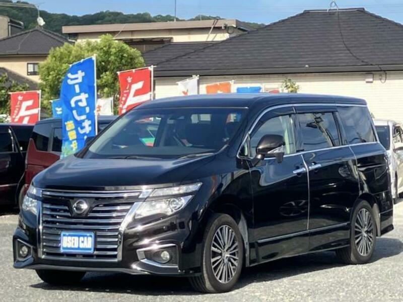 NISSAN ELGRAND