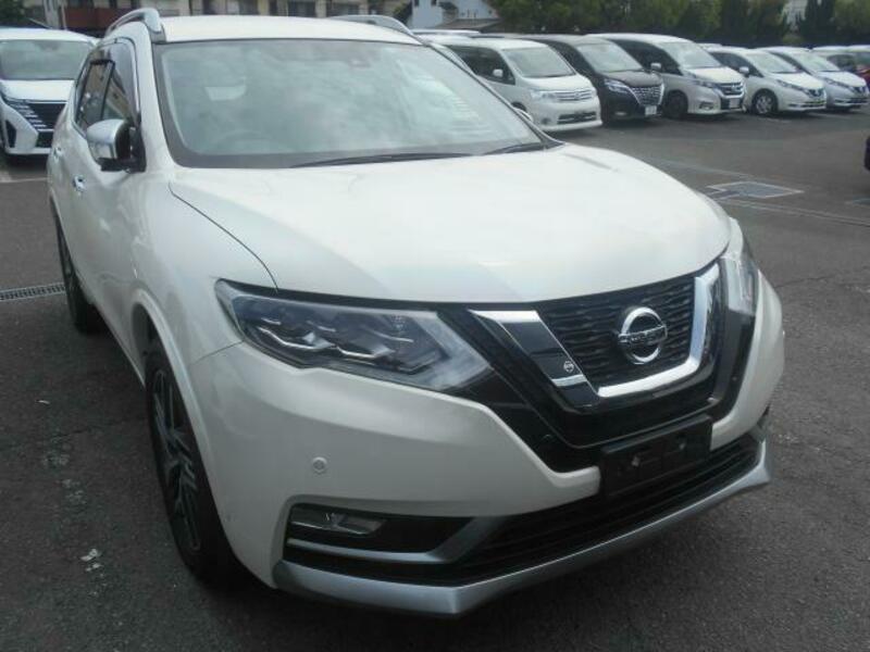 X-TRAIL-0