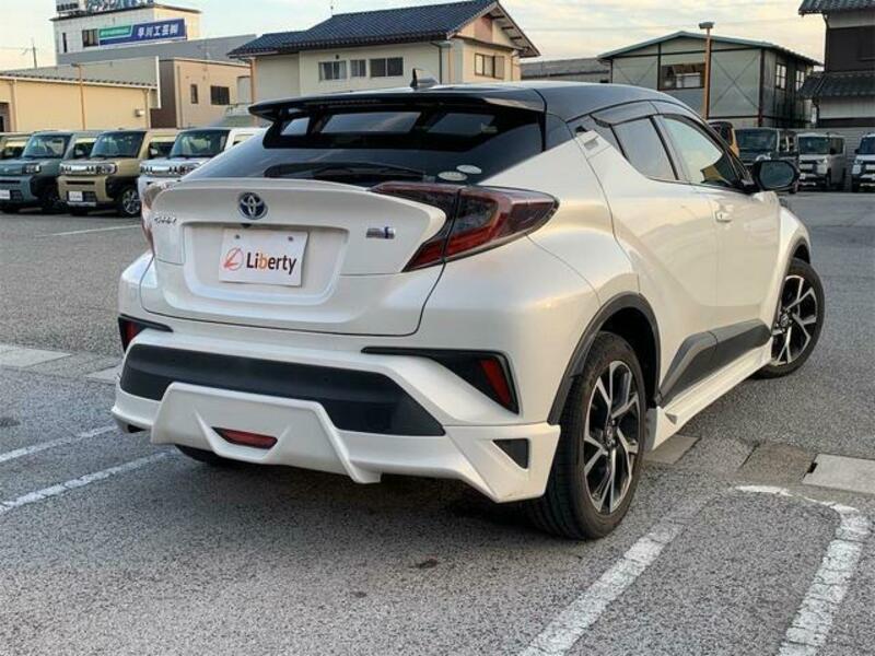C-HR