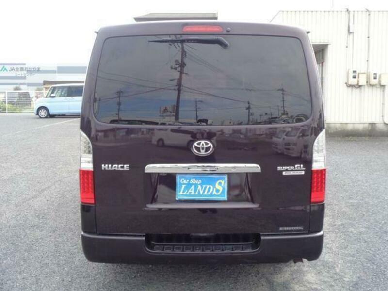 HIACE VAN