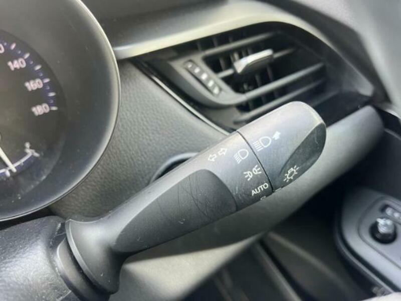 C-HR-15