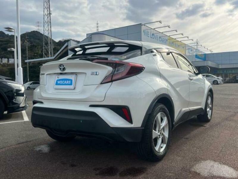 C-HR-2