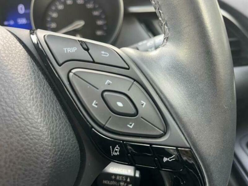 C-HR-13