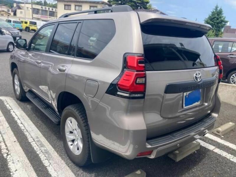 LAND CRUISER PRADO