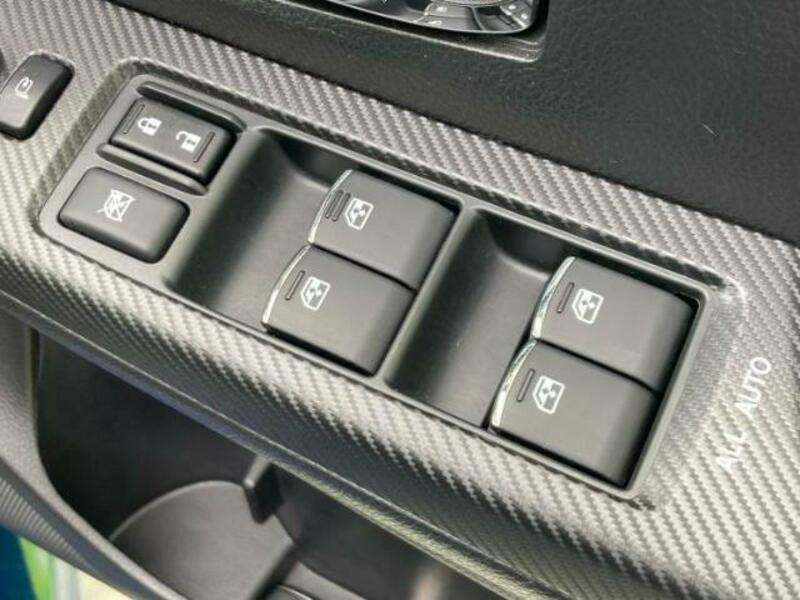 LEVORG-7