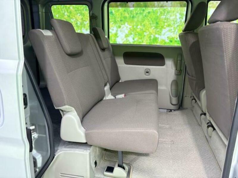 MINICAB VAN