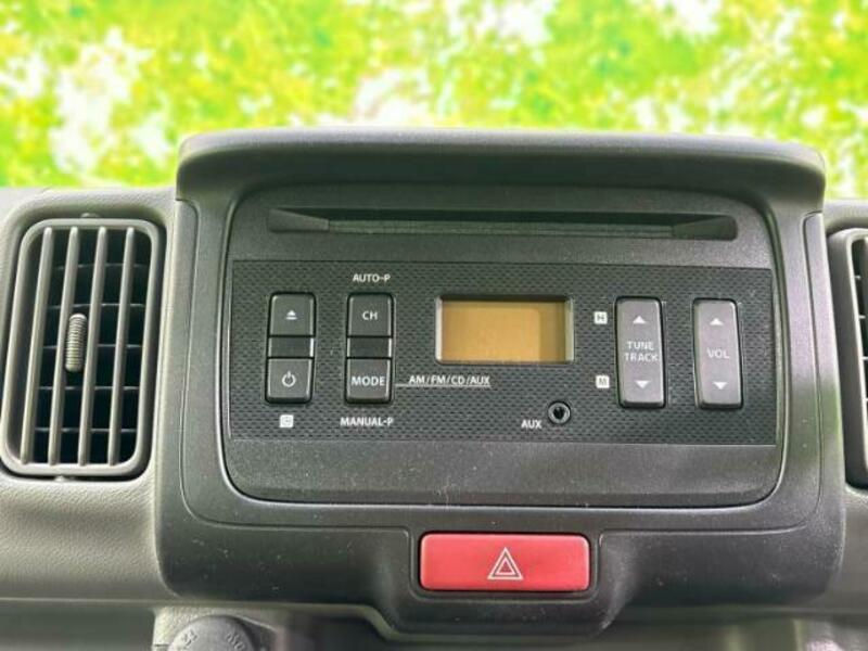 MINICAB VAN