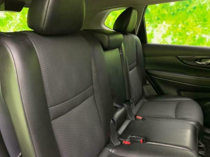 X-TRAIL-4