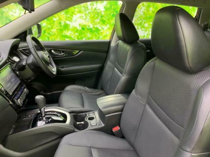 X-TRAIL-5