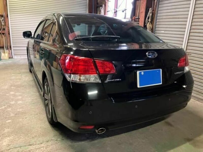 LEGACY B4