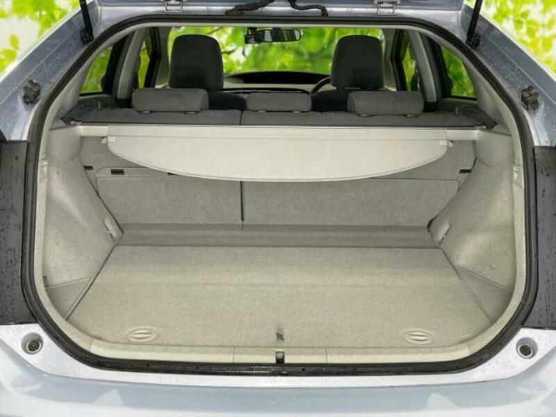 PRIUS-7