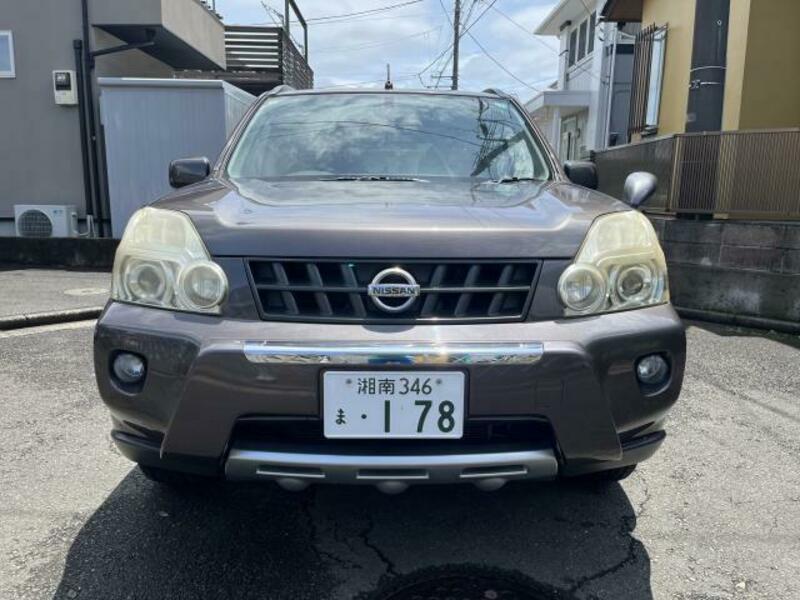 X-TRAIL-9