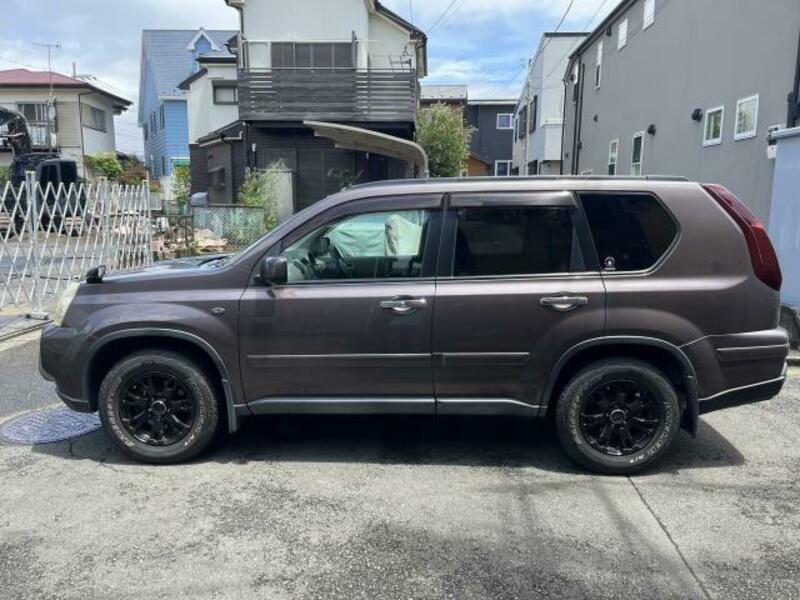 X-TRAIL-10
