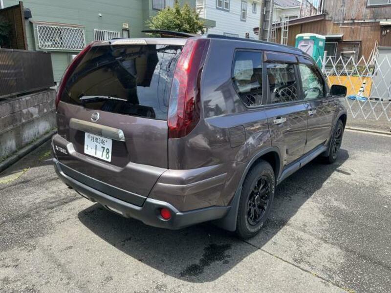 X-TRAIL-12