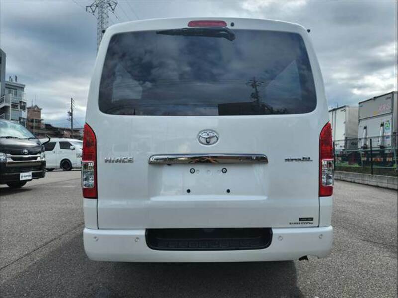 HIACE VAN