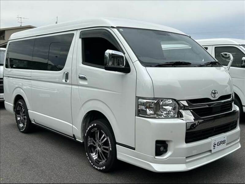 HIACE VAN