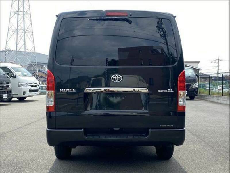 HIACE VAN