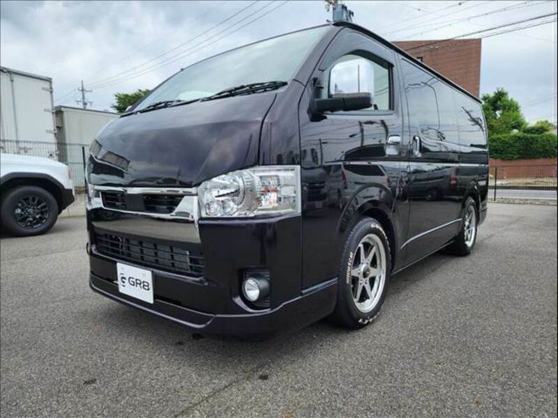 HIACE VAN