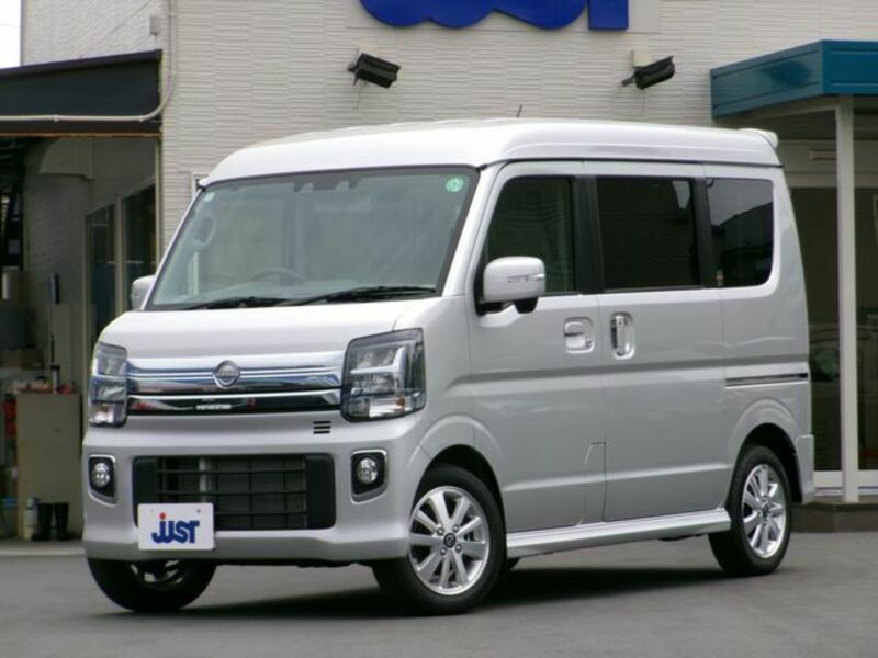 NISSAN CLIPPER RIO