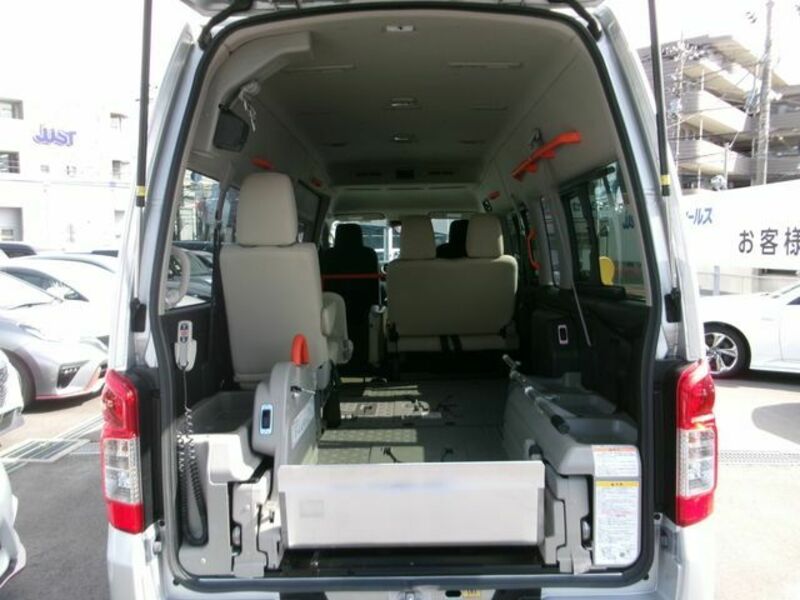 NV350 CARAVAN
