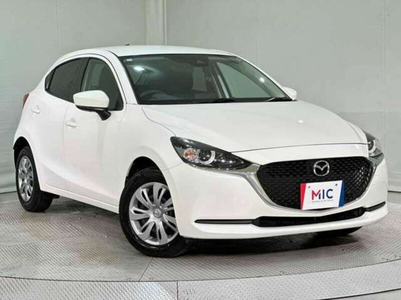 MAZDA2