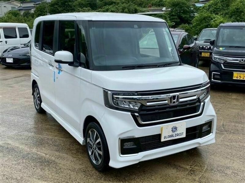N BOX CUSTOM