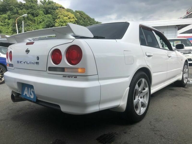 SKYLINE