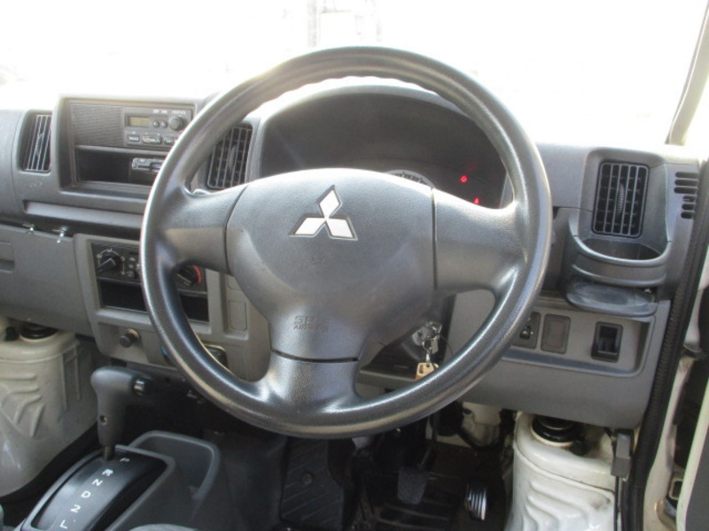 MINICAB VAN