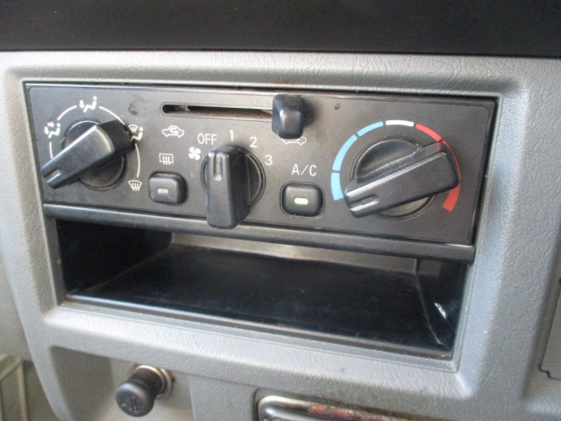 MINICAB VAN