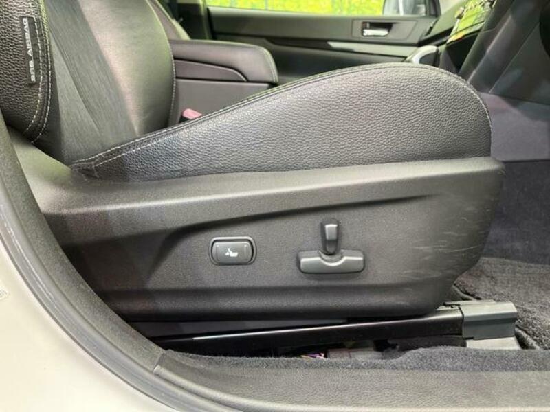 LEGACY B4