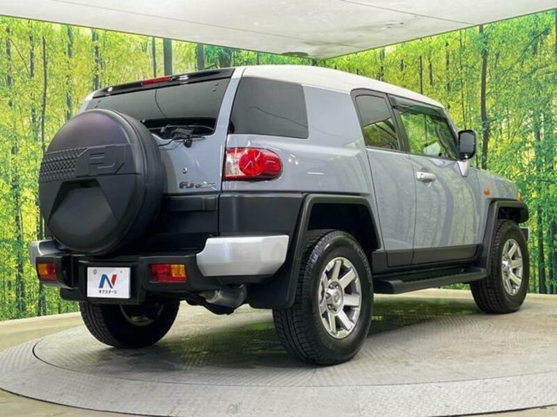 FJ CRUISER
