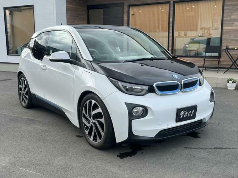 i3
