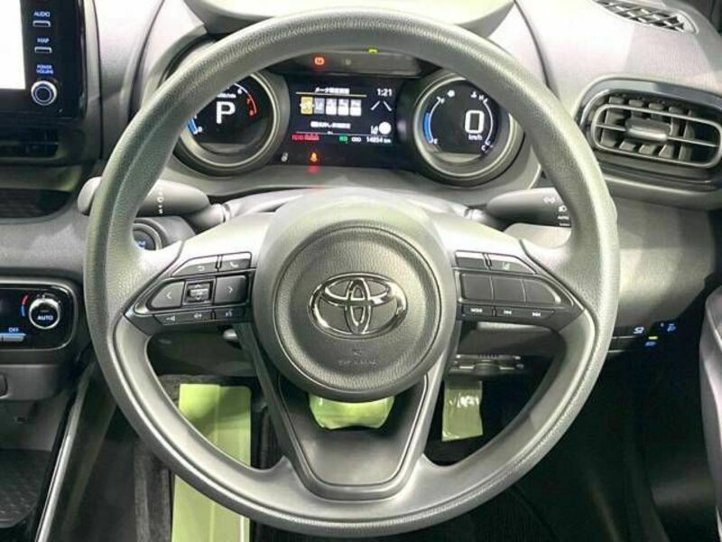 YARIS