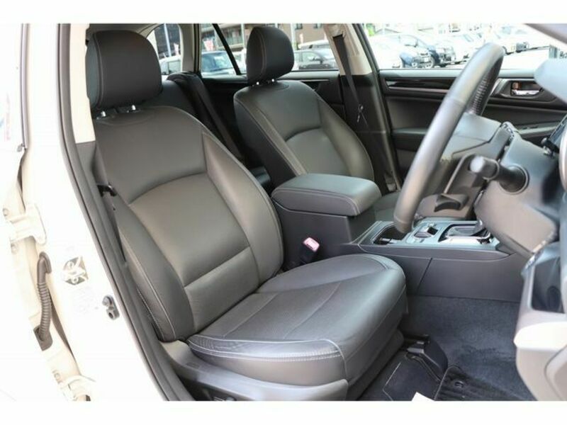 LEGACY OUTBACK
