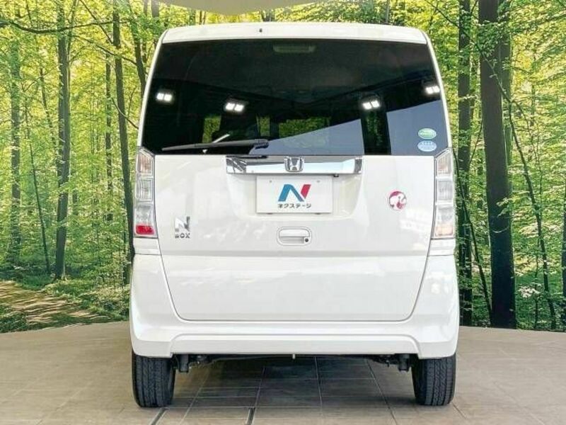 N BOX