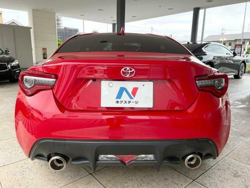 86