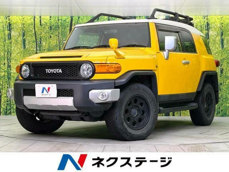 TOYOTA FJ CRUISER