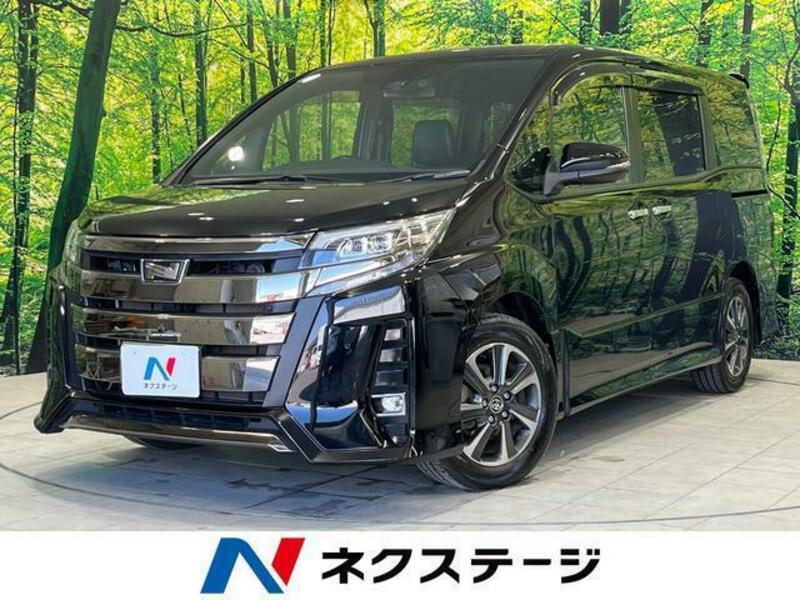 TOYOTA NOAH