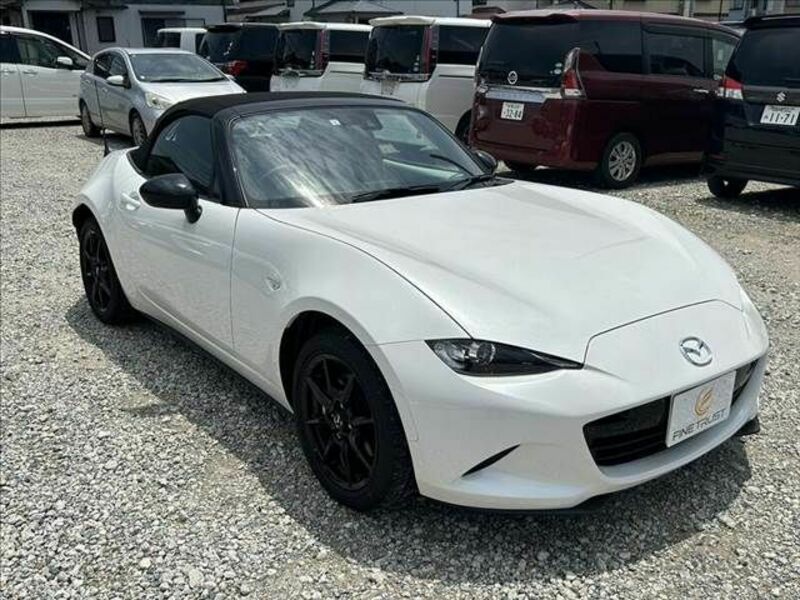 ROADSTER