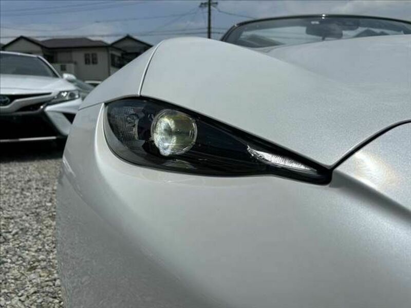 ROADSTER